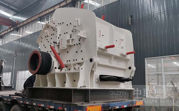 河南反擊式破碎機(jī)現(xiàn)場視頻圖片