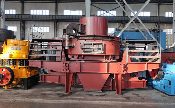 江西單缸液壓圓錐破碎機(jī)現(xiàn)場視頻圖片