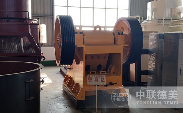 液壓圓錐破碎機(jī)設(shè)計(jì)說(shuō)明書(shū)