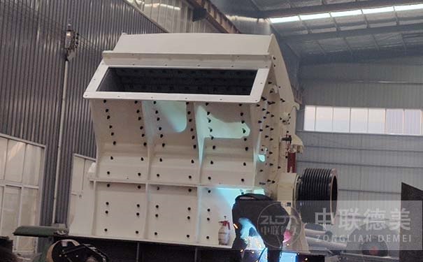 反擊破碎機(jī)